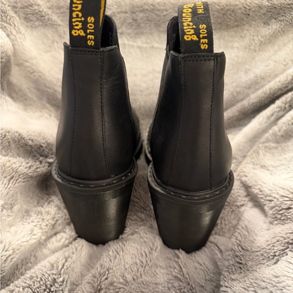 Dr. Martens Black Heeled Chelsea Boots - Picture 6 of 14